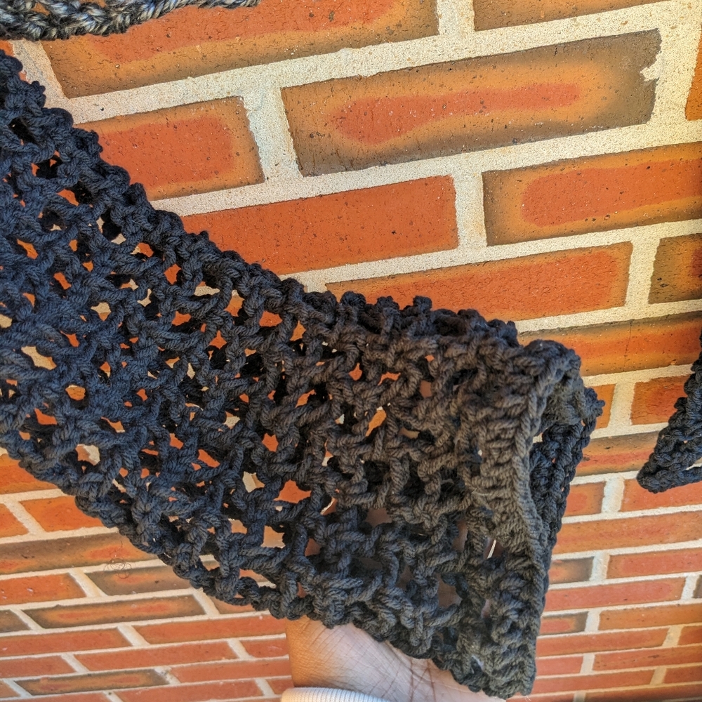 Handcrafted | Stormy | Crochet Sweater - Picture 6 of 7